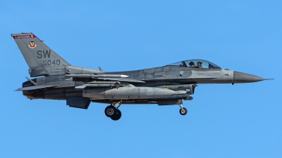 Photo ID 281303 by Thomas Ziegler - Aviation-Media. USA Air Force General Dynamics F 16C Fighting Falcon, 94 0040