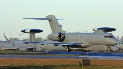 Photo ID 31200 by Craig Wise. UK Air Force Bombardier Raytheon Sentinel R1 BD 700 1A10, ZJ692