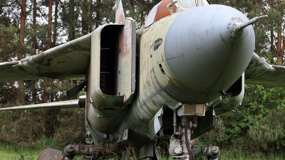 Photo ID 283783 by Carl Brent. Poland Air Force Mikoyan Gurevich MiG 23MF, 455