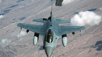 Photo ID 31701 by Juan Manuel Barragán. Chile Air Force General Dynamics F 16BM Fighting Falcon, 735