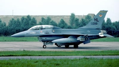 Photo ID 31832 by Joop de Groot. USA Air Force General Dynamics F 16B Fighting Falcon, 78 0099