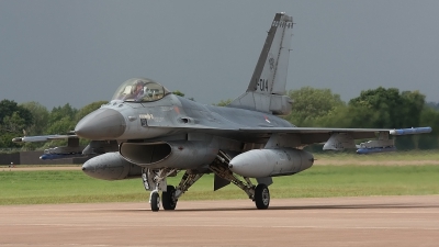 Photo ID 32323 by Rich Pittman. Netherlands Air Force General Dynamics F 16AM Fighting Falcon, J 014