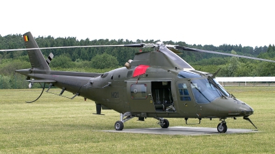 Photo ID 32346 by Johnny Cuppens. Belgium Army Agusta A 109HO A 109BA, H21