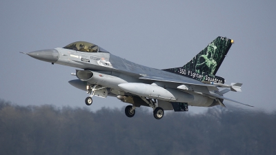 Photo ID 32746 by Jörg Pfeifer. Belgium Air Force General Dynamics F 16AM Fighting Falcon, FA 72