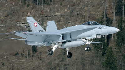 Photo ID 33177 by Joop de Groot. Switzerland Air Force McDonnell Douglas F A 18C Hornet, J 5006