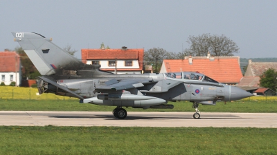 Photo ID 34315 by Milos Ruza. UK Air Force Panavia Tornado GR4, ZA452