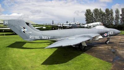Photo ID 4068 by Matthew Clements. UK Navy De Havilland DH 110 Sea Vixen FAW 2, XJ560