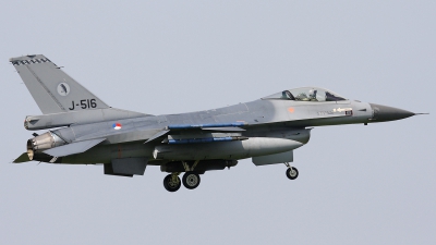 Photo ID 34591 by Walter Van Bel. Netherlands Air Force General Dynamics F 16AM Fighting Falcon, J 516