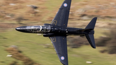 Photo ID 35237 by Barry Swann. UK Air Force British Aerospace Hawk T 1W, XX235