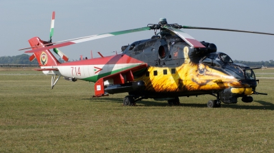 Photo ID 35807 by CHARLES OSTA. Hungary Air Force Mil Mi 35 Mi 24V, 714