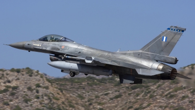 Photo ID 35875 by Chris Lofting. Greece Air Force General Dynamics F 16C Fighting Falcon, 527