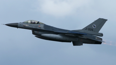 Photo ID 36383 by Tim Van den Boer. Netherlands Air Force General Dynamics F 16AM Fighting Falcon, J 005