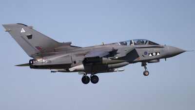 Photo ID 36640 by Chris Lofting. UK Air Force Panavia Tornado GR4A, ZG713