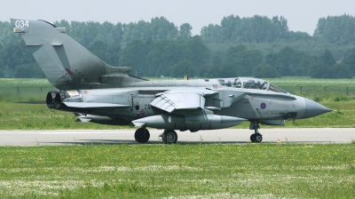 Photo ID 36942 by Arie van Groen. UK Air Force Panavia Tornado GR4 T, ZA541