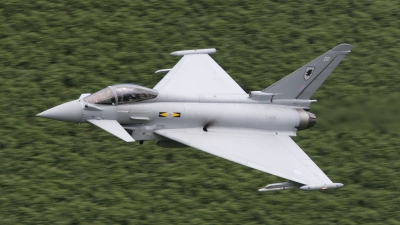 Photo ID 37026 by Tom Gibbons. UK Air Force Eurofighter Typhoon FGR4, ZJ924