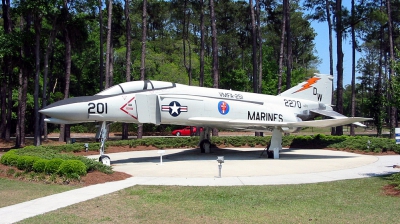 Photo ID 37106 by Michael Baldock. USA Marines McDonnell Douglas F 4N Phantom II, 152270