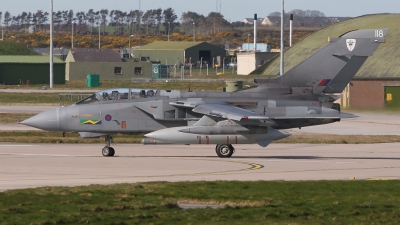 Photo ID 467 by Andy Walker. UK Air Force Panavia Tornado GR4, ZG705