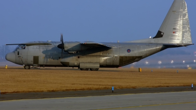 Photo ID 38854 by Jan Suchanek. UK Air Force Lockheed Martin Hercules C5 C 130J L 382, ZH883