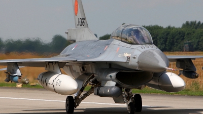 Photo ID 39693 by Mario Boeren. Netherlands Air Force General Dynamics F 16BM Fighting Falcon, J 066