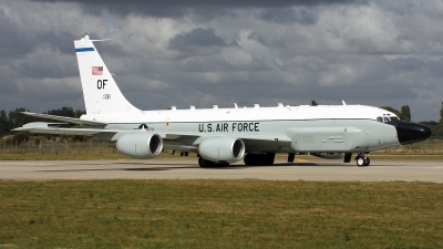 Photo ID 39961 by PAUL CALLAGHAN. USA Air Force Boeing RC 135W Rivet Joint 717 158, 62 4131