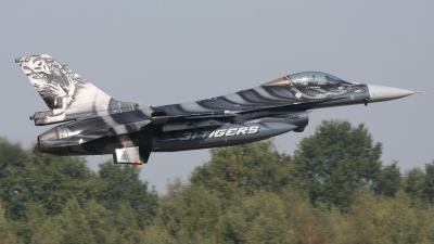 Photo ID 40502 by Javier Bozzino Barbudo. Belgium Air Force General Dynamics F 16AM Fighting Falcon, FA 87