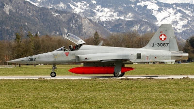 Photo ID 40644 by PAUL CALLAGHAN. Switzerland Air Force Northrop F 5E Tiger II, J 3067