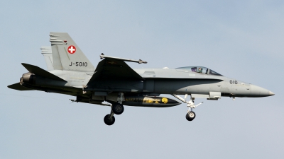 Photo ID 41195 by kristof stuer. Switzerland Air Force McDonnell Douglas F A 18C Hornet, J 5010