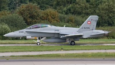 Photo ID 41116 by Rainer Mueller. Switzerland Air Force McDonnell Douglas F A 18D Hornet, J 5235