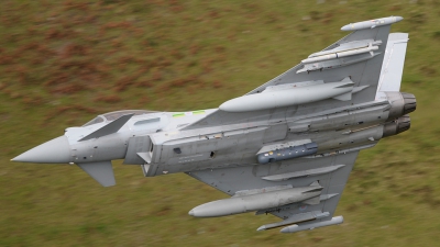 Photo ID 41348 by Paul Massey. UK Air Force Eurofighter Typhoon FGR4, ZJ921