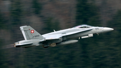 Photo ID 41970 by Joop de Groot. Switzerland Air Force McDonnell Douglas F A 18C Hornet, J 5010