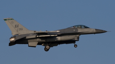 Photo ID 42377 by Bert van Wijk. USA Air Force General Dynamics F 16C Fighting Falcon, 87 0351