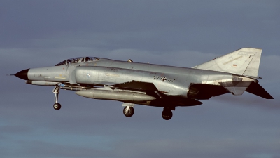 Photo ID 43107 by Klemens Hoevel. Germany Air Force McDonnell Douglas F 4F Phantom II, 37 07