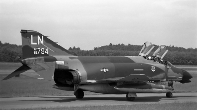 Photo ID 43354 by Eric Tammer. USA Air Force McDonnell Douglas F 4D Phantom II, 65 0794