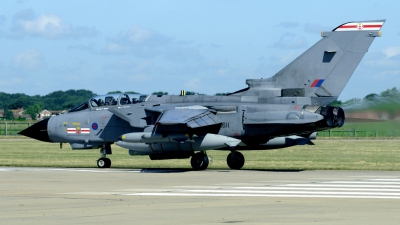 Photo ID 43569 by Joop de Groot. UK Air Force Panavia Tornado GR4, ZA611