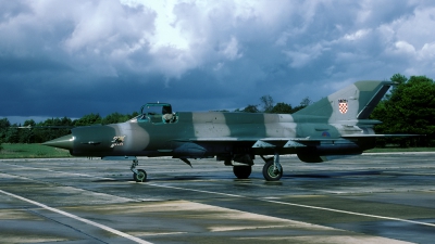 Photo ID 43980 by Joop de Groot. Croatia Air Force Mikoyan Gurevich MiG 21bisD, 110