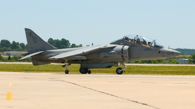 Photo ID 44220 by Andrew Thomas. USA Marines McDonnell Douglas TAV 8B Harrier II, 163186