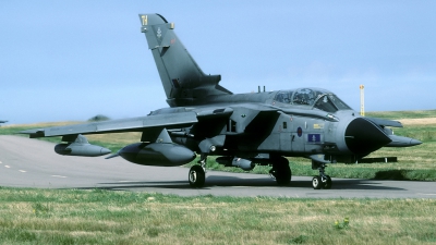 Photo ID 45467 by Joop de Groot. UK Air Force Panavia Tornado GR4, ZD746