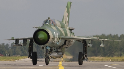 Photo ID 45046 by Chris Lofting. Bulgaria Air Force Mikoyan Gurevich MiG 21bis SAU, 340