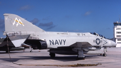Photo ID 45928 by Rick Morgan. USA Navy McDonnell Douglas F 4J Phantom II, 155851
