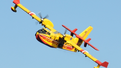 Photo ID 46297 by FEUILLIN Alexis. France Securite Civile Canadair CL 415 6B11, F ZBMF