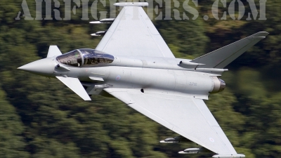 Photo ID 5731 by Chris Lofting. UK Air Force Eurofighter Typhoon F2, ZJ700