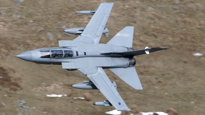 Photo ID 46202 by Paul Massey. UK Air Force Panavia Tornado GR4A, ZA395
