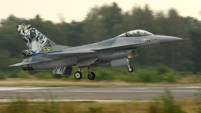 Photo ID 46374 by Tim Van den Boer. Netherlands Air Force General Dynamics F 16AM Fighting Falcon, J 008