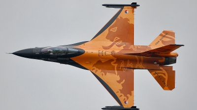 Photo ID 46869 by Martin Thoeni - Powerplanes. Netherlands Air Force General Dynamics F 16AM Fighting Falcon, J 015