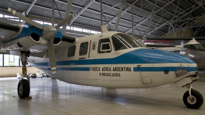 Photo ID 47224 by Jorge Molina. Argentina Air Force North American Rockwell 500U Shrike, T 137