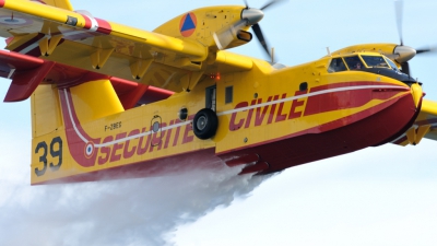 Photo ID 47250 by FEUILLIN Alexis. France Securite Civile Canadair CL 415, F ZBEG