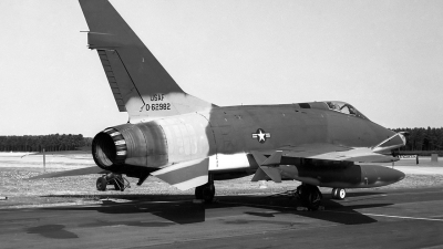 Photo ID 47530 by Eric Tammer. USA Air Force North American F 100D Super Sabre, 56 2982