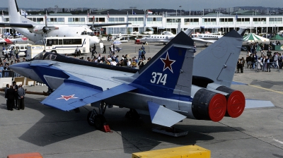 Photo ID 47939 by Alex Staruszkiewicz. Russia Air Force Mikoyan Gurevich MiG 31B, WHITE 374
