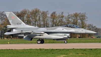 Photo ID 48148 by Eric Tammer. Poland Air Force General Dynamics F 16C Fighting Falcon, 4041