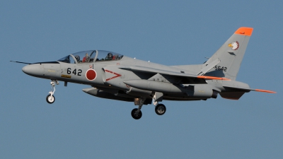 Photo ID 48276 by Henk Schuitemaker. Japan Air Force Kawasaki T 4, 06 5642